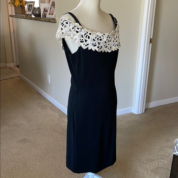 Vintage Dave & Johnny Party or Prom Dress. - Picture 5 of 11